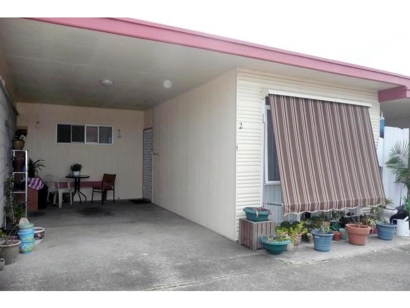 2/39 Old Bar Road, Old Bar NSW 2430