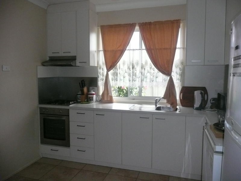 2/39 Old Bar Road, Old Bar NSW 2430