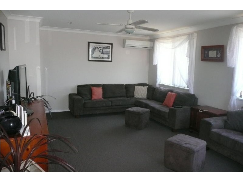 4 Orana Crescent, Taree NSW 2430