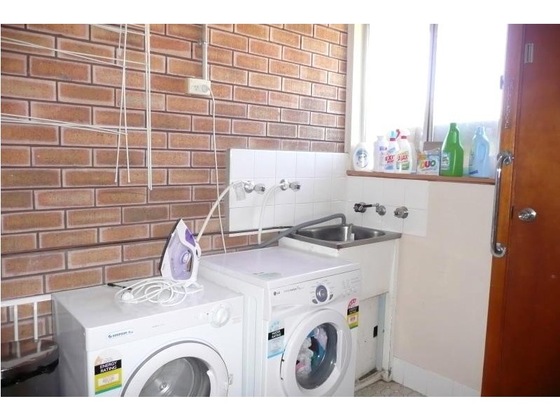 1 & 2/50 Wingham Road, Taree NSW 2430