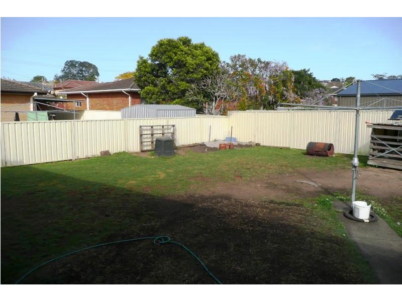 1 & 2/50 Wingham Road, Taree NSW 2430