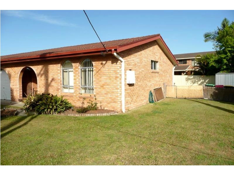 1 & 2/50 Wingham Road, Taree NSW 2430