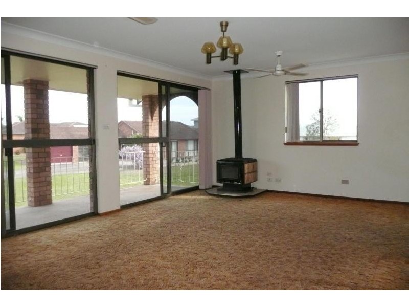 7 Craiglea Close, Taree NSW 2430