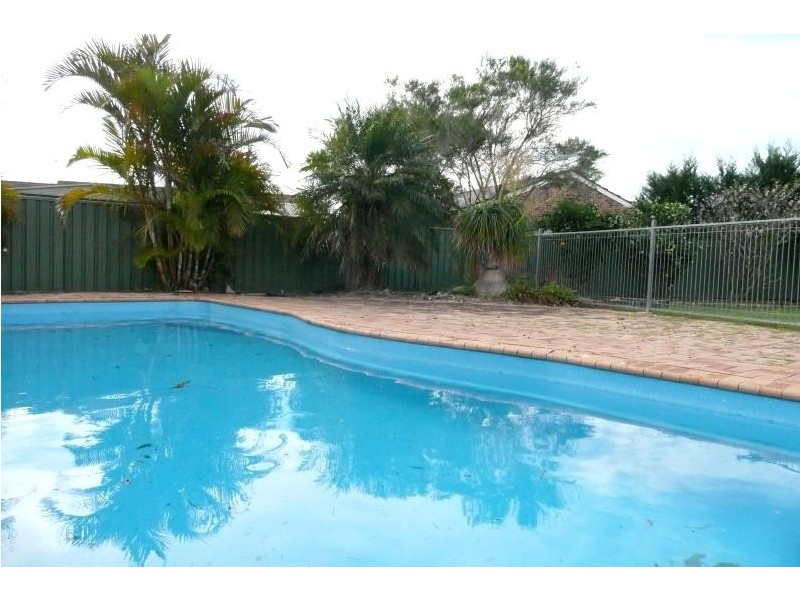 7 Craiglea Close, Taree NSW 2430