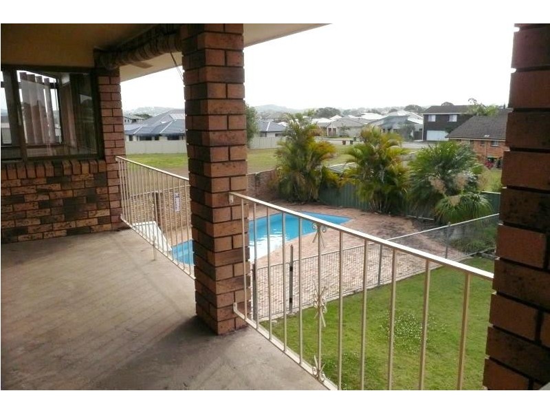 7 Craiglea Close, Taree NSW 2430