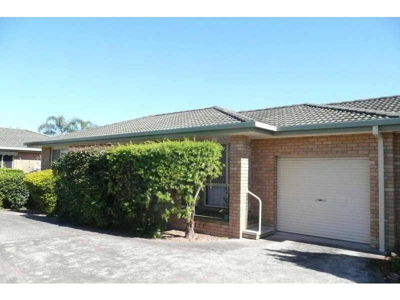 4/125 Edinburgh Drive, Taree NSW 2430
