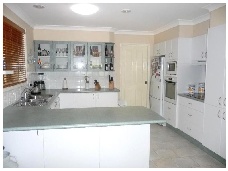 10a Allumba Close, Taree NSW 2430