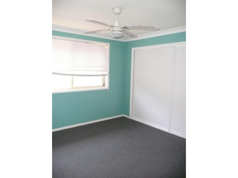 9 Oceanic Place, Old Bar NSW 2430