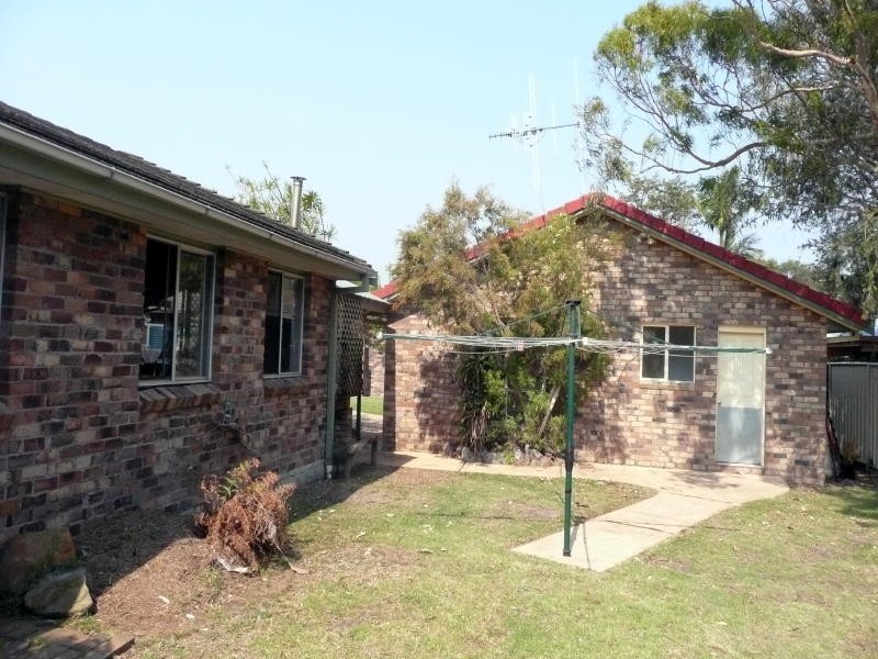 9 Oceanic Place, Old Bar NSW 2430