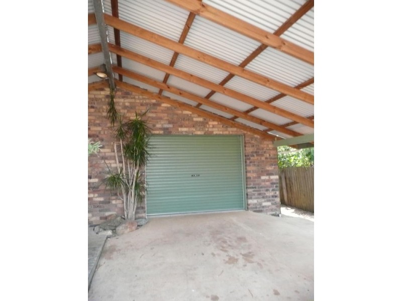 9 Oceanic Place, Old Bar NSW 2430