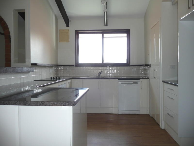 34 Hall Street, Old Bar NSW 2430