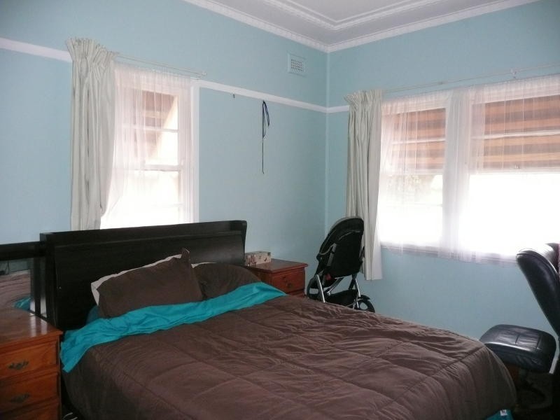 22 Edinburgh Drive, Taree NSW 2430