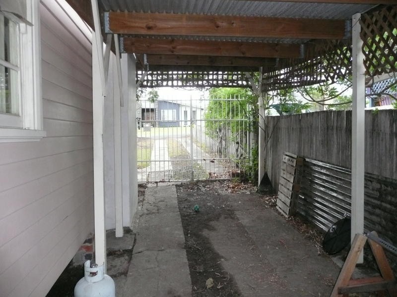 22 Edinburgh Drive, Taree NSW 2430