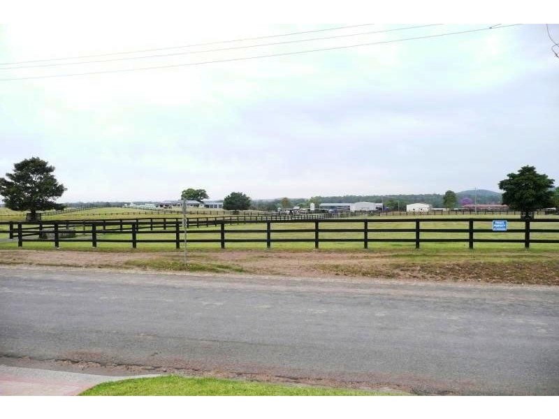 147 Edinburgh Drive, Taree NSW 2430