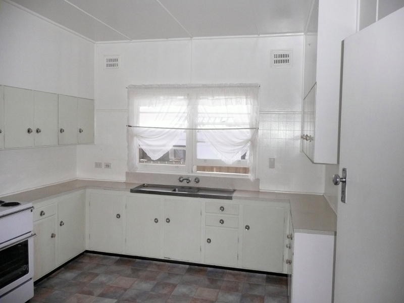 5 Smith Street, Taree NSW 2430
