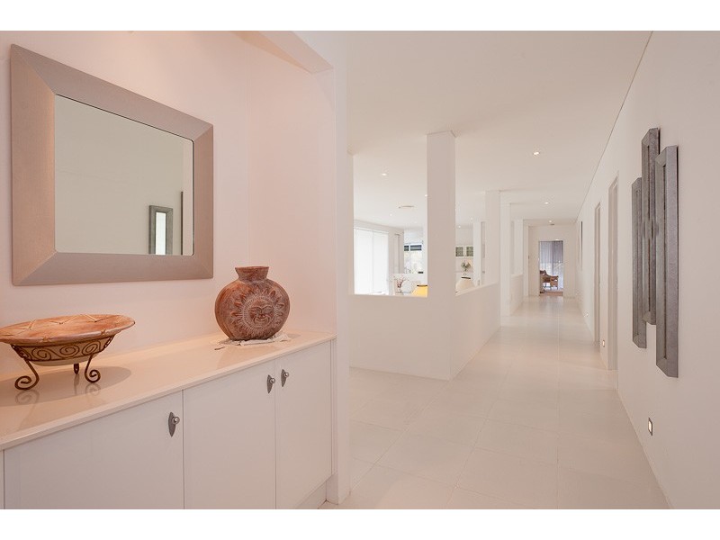 6 Dune Springs Close, Diamond Beach NSW 2430