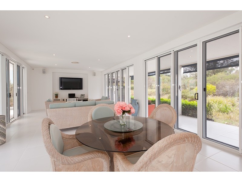 6 Dune Springs Close, Diamond Beach NSW 2430