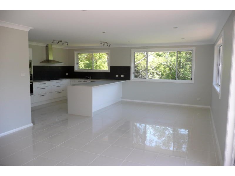 6 Railton Avenue, Taree NSW 2430