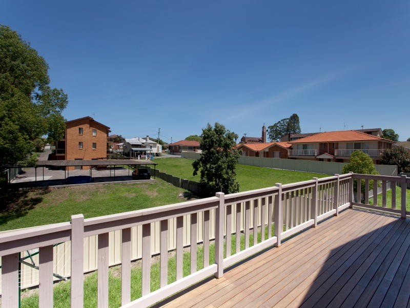 102A Albert Street, Taree NSW 2430