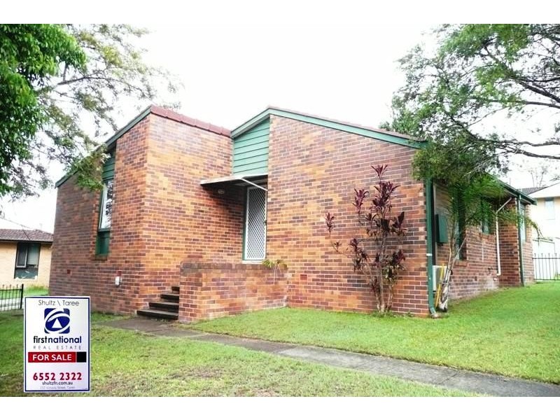 16 Valerie Street, Taree NSW 2430