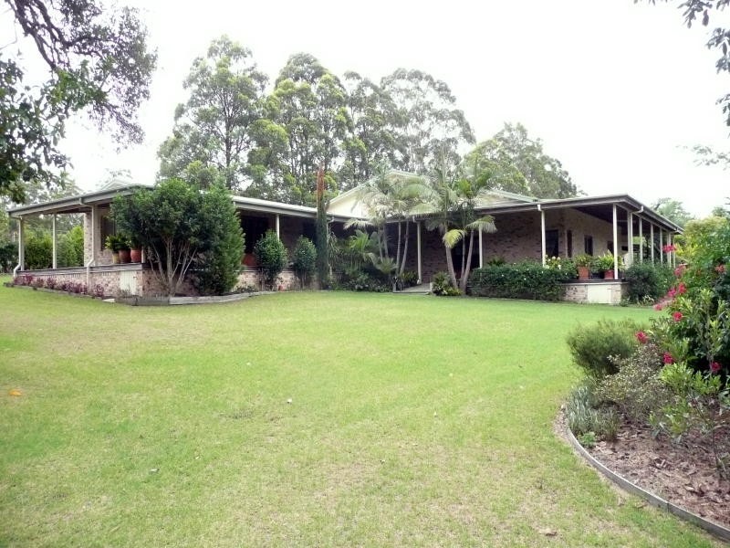 26 Oakflat Close, Old Bar NSW 2430