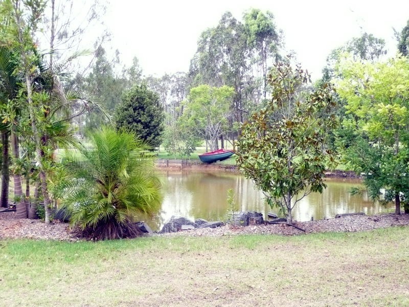 26 Oakflat Close, Old Bar NSW 2430