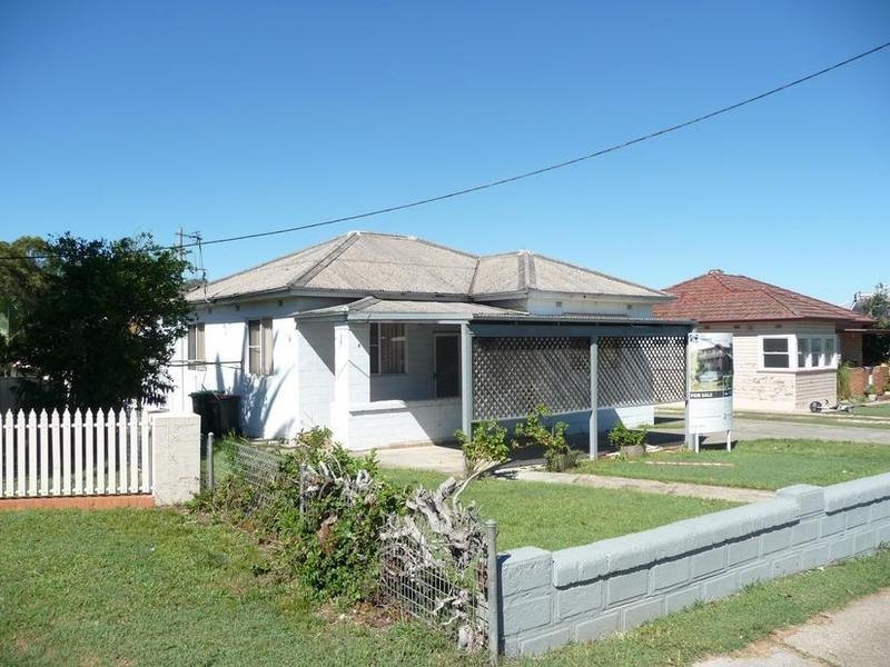 20 Crescent Avenue, Taree NSW 2430