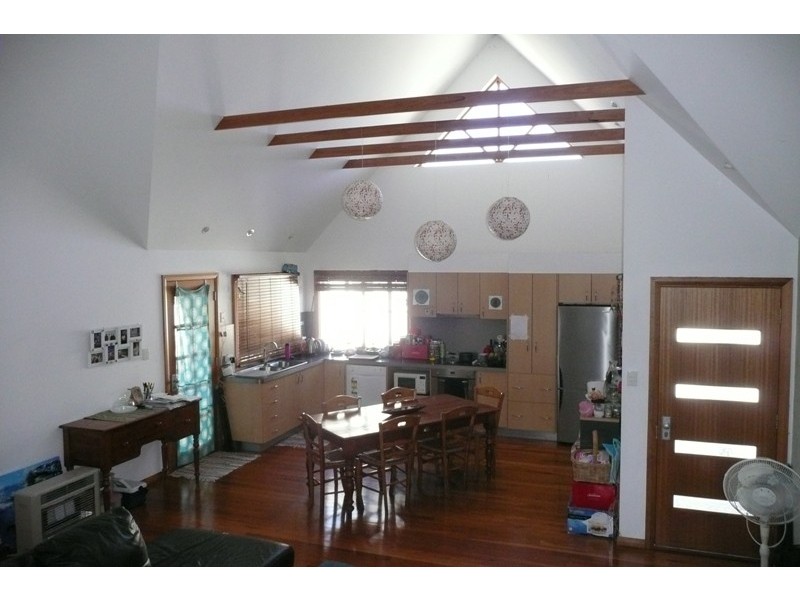 1/5 Flagtail Avenue, Old Bar NSW 2430