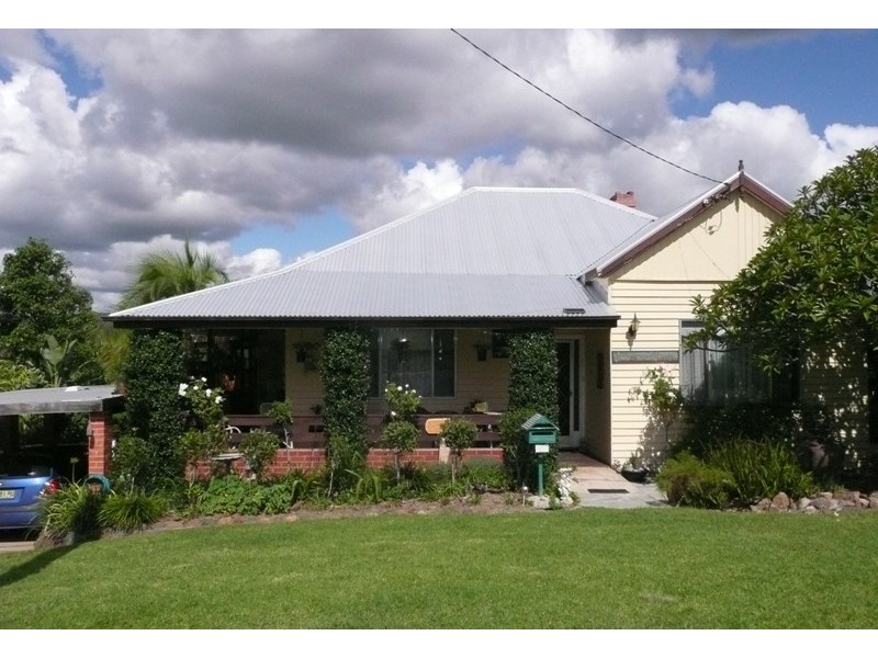 18 Winter Street, Tinonee NSW 2430