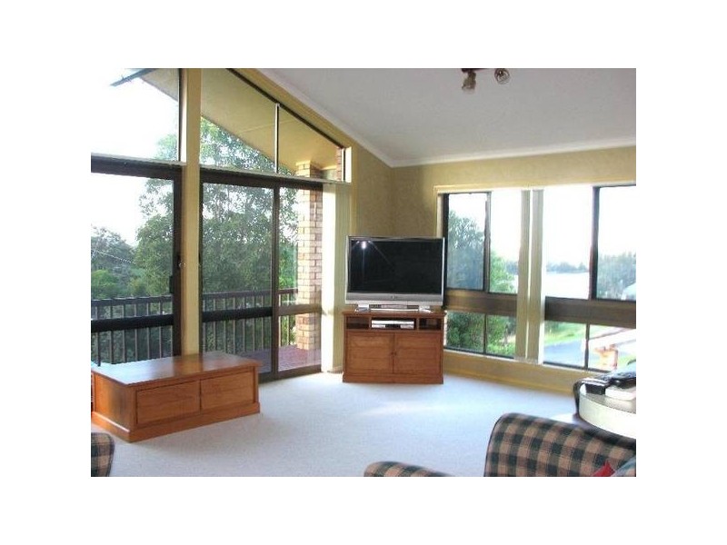 18 Peverill STREET, Tinonee NSW 2430