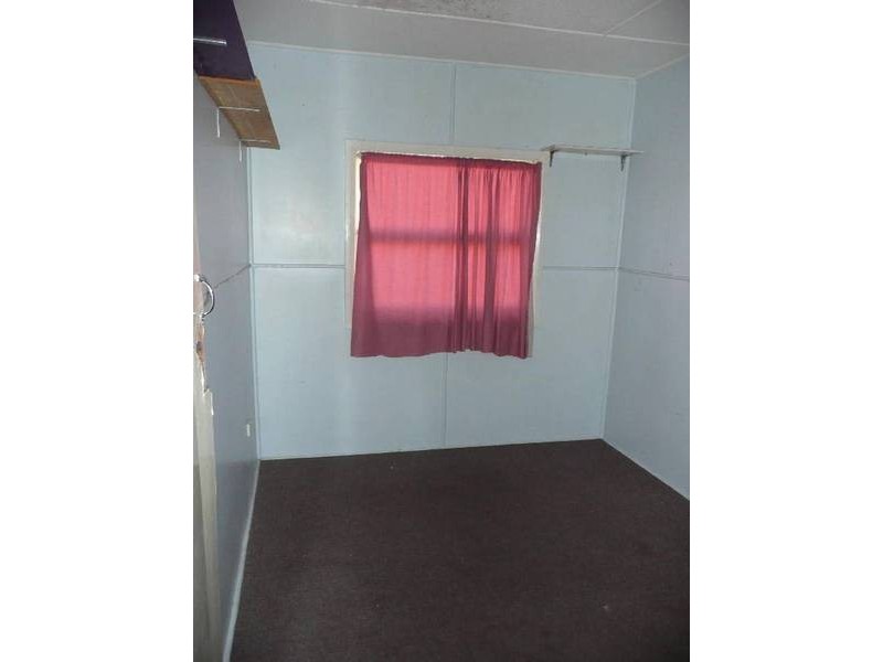 1 & 2/83 High Street, Taree NSW 2430