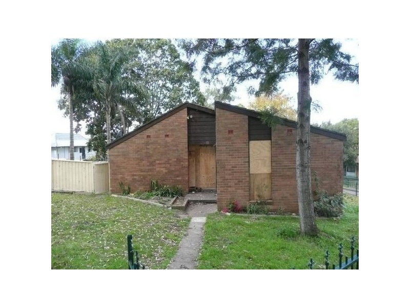 98 Bushland Drive, Taree NSW 2430