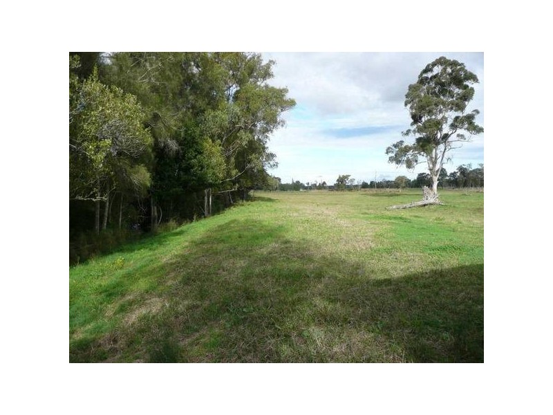 Moto NSW 2426