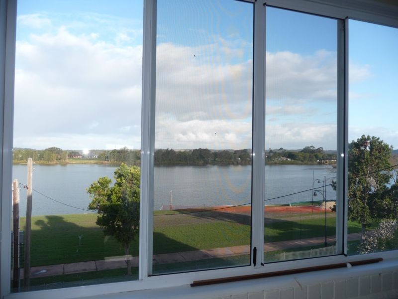 2/180 Victoria Street, Taree NSW 2430