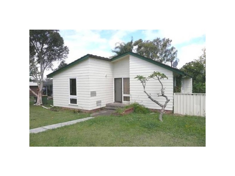 5 Pindari Crescent, Taree NSW 2430
