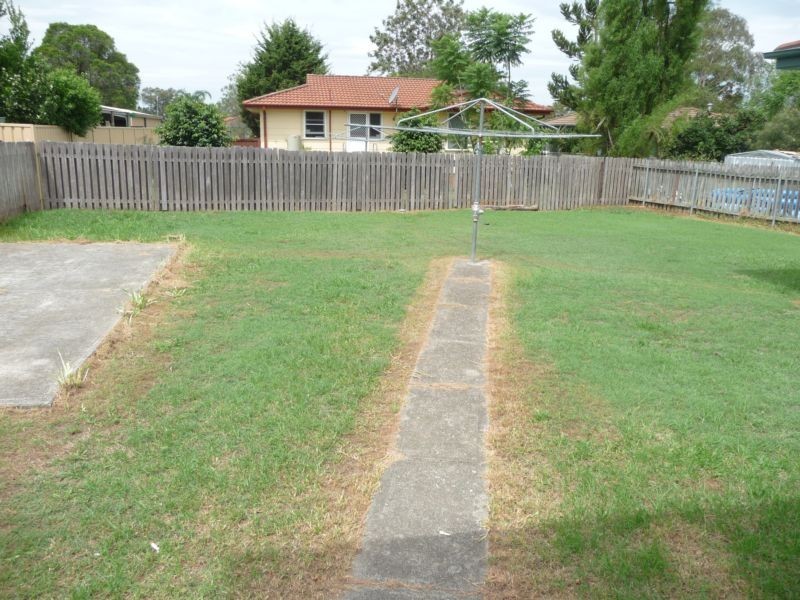 6 Warrina Close, Taree NSW 2430