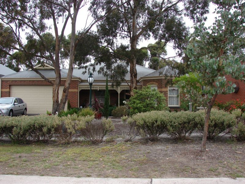 11 Mayfin Court, Sunbury VIC 3429