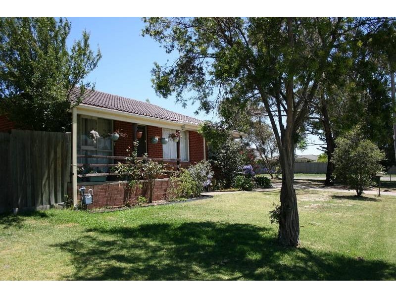 2 Tame Street, Diggers Rest VIC 3427