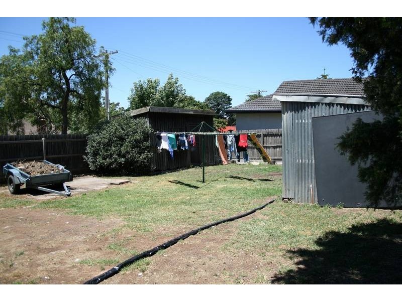 2 Tame Street, Diggers Rest VIC 3427