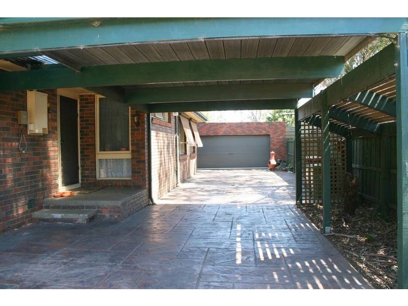 28 Fraser Court, Sunbury VIC 3429
