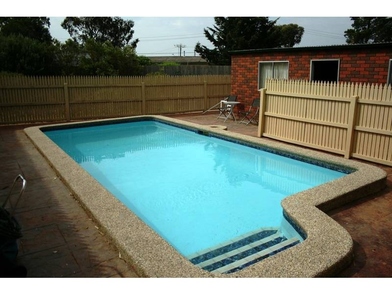 28 Fraser Court, Sunbury VIC 3429