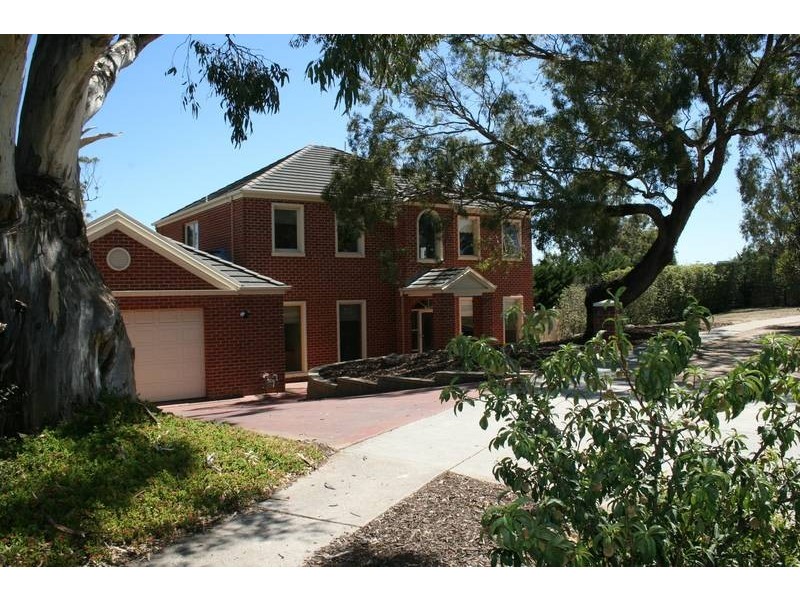 1 Wattle Drive, Sunbury VIC 3429