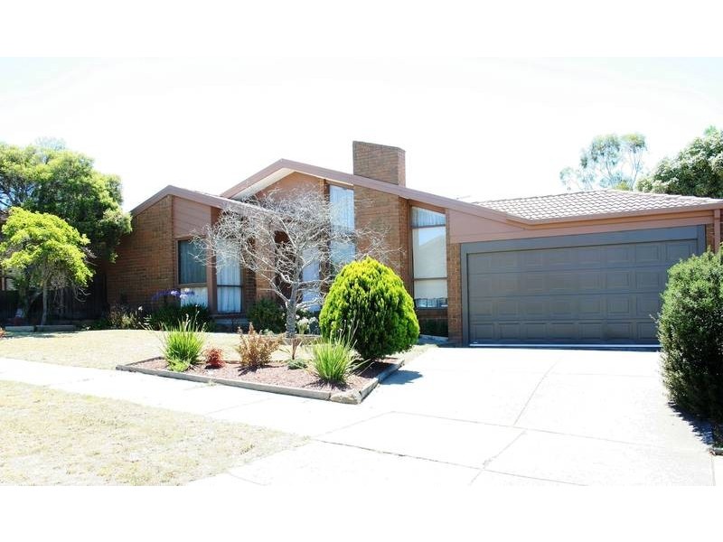 6 Harcombe Drive, Sunbury VIC 3429