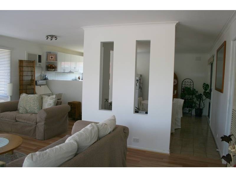 11 Carnoustie Drive, Sunbury VIC 3429