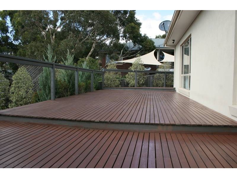 18 Fullwood Drive, Sunbury VIC 3429