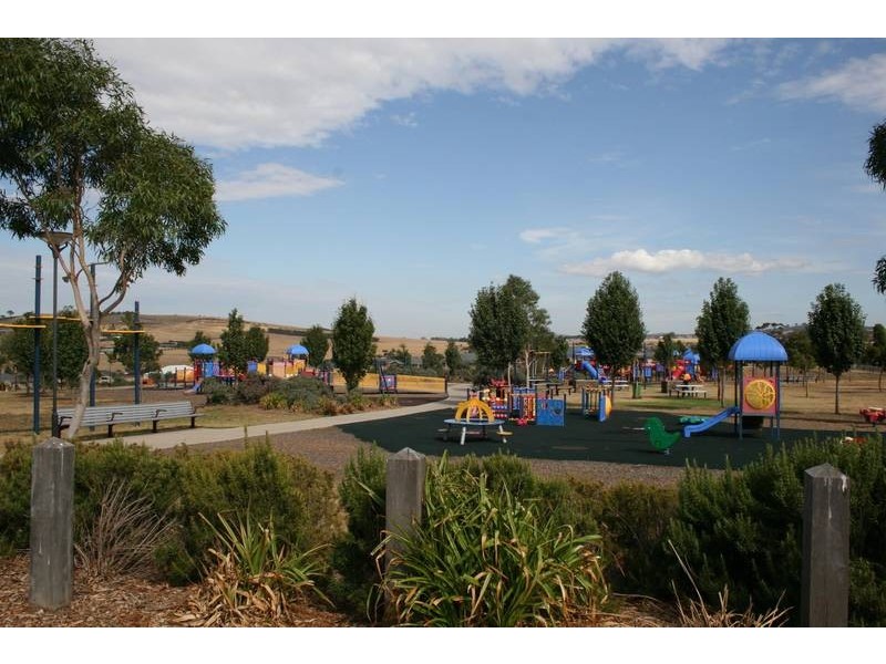 2446 Wilcox Lane, Sunbury VIC 3429