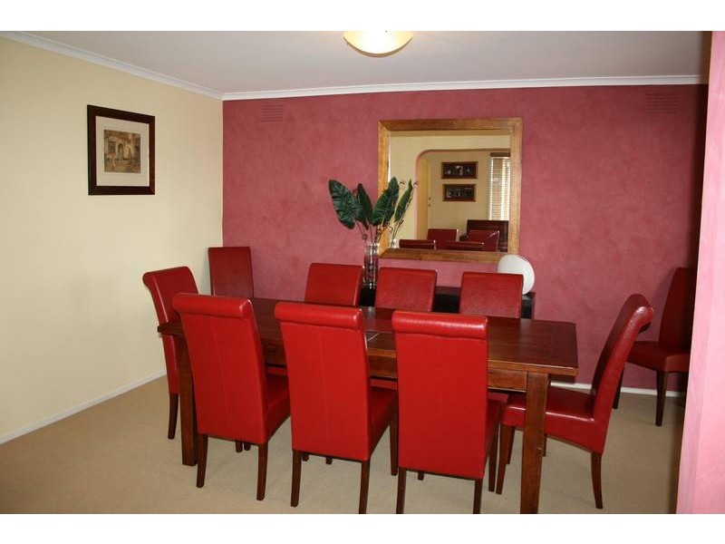 53 Menzies Drive, Sunbury VIC 3429