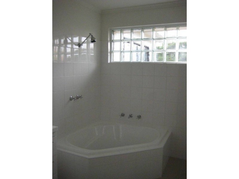 15 Davies Court, Sunbury VIC 3429