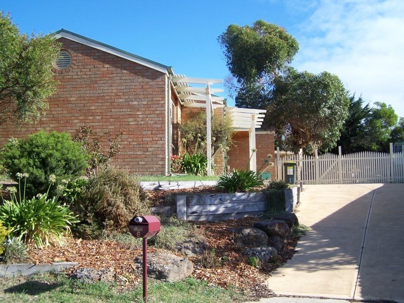 6 Strachen Court, Sunbury VIC 3429