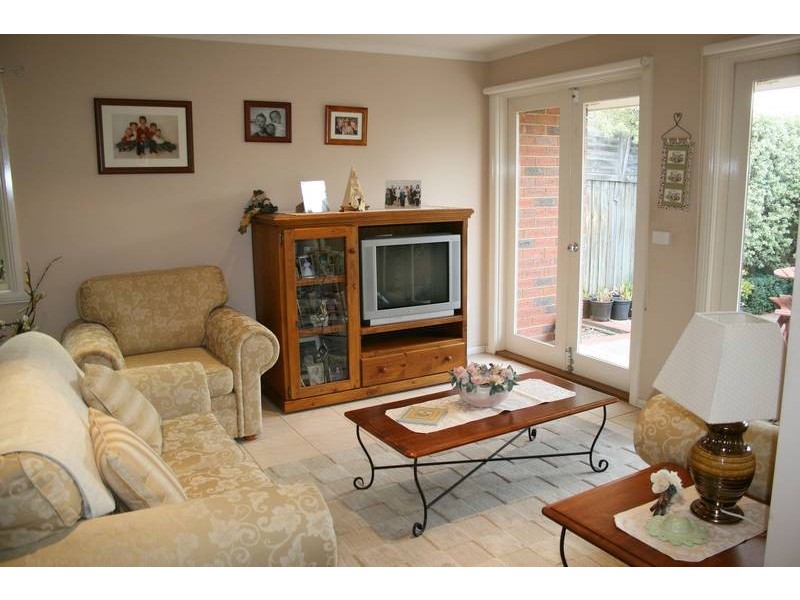 1/6-8 Cumberland Chase, Sunbury VIC 3429